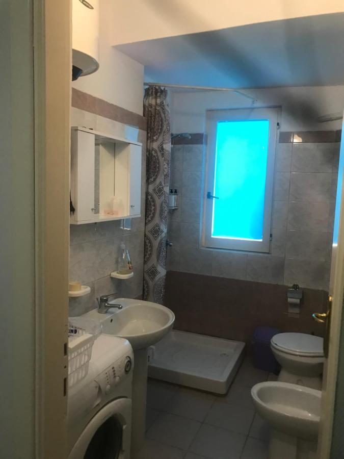 Proper House Iva Apartment Tiranë Ngoại thất bức ảnh